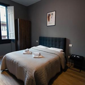 Kamer met een Queen Size Bed